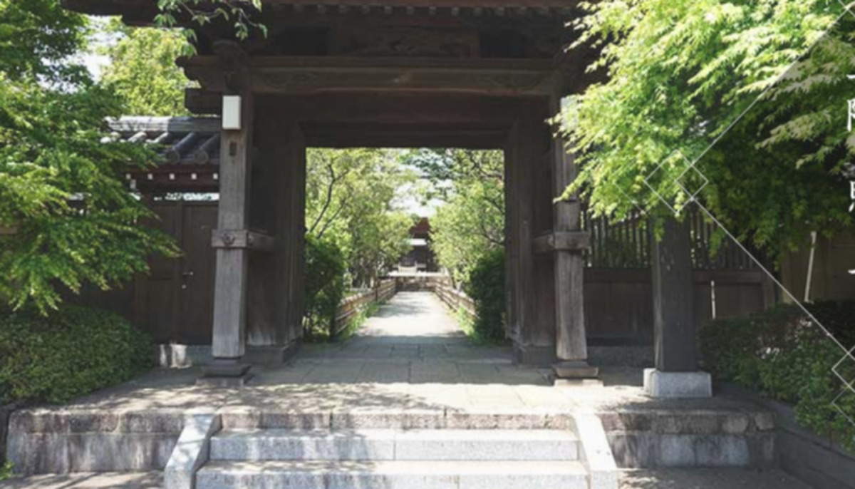 円融寺 示真殿