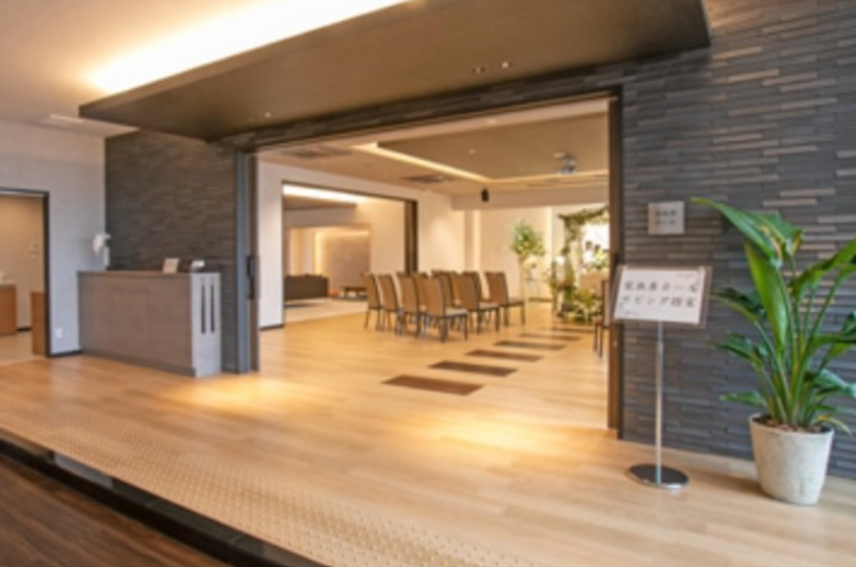 香椎駅前斎場