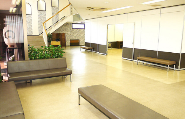 家族葬ホール リアマーレやちまた