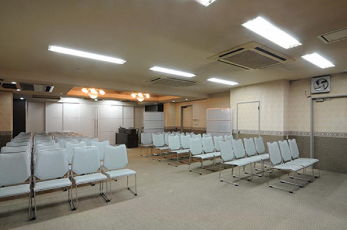 ライフホール鈴蓮