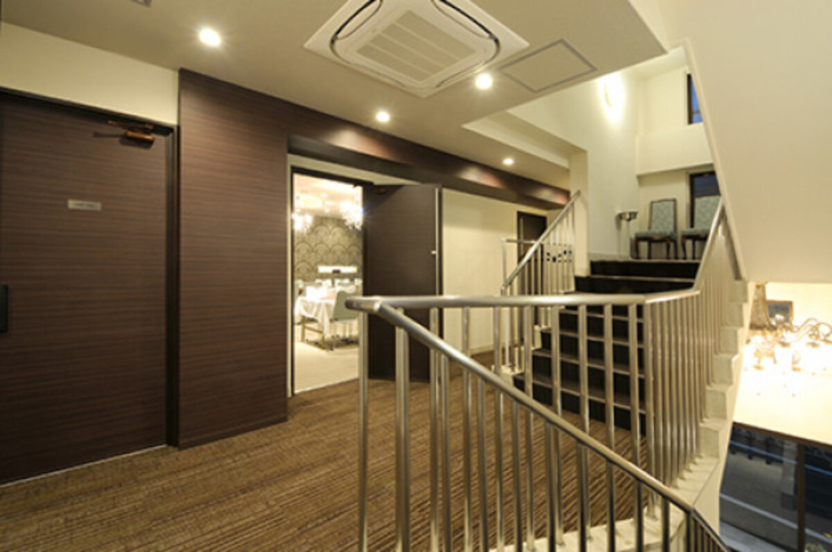 ライフホール鈴蓮