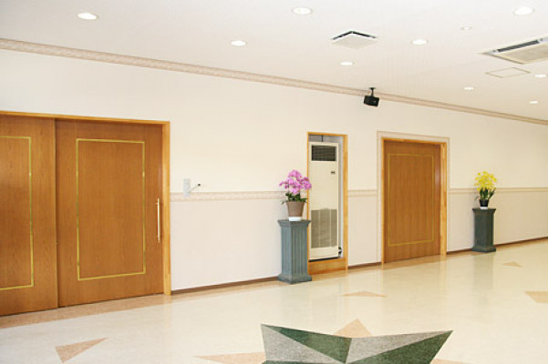 フラワー会館はぬき