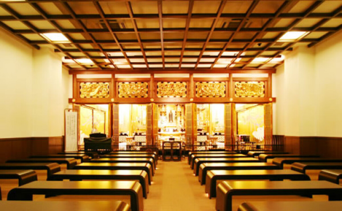 興安寺 本郷陵苑 本館