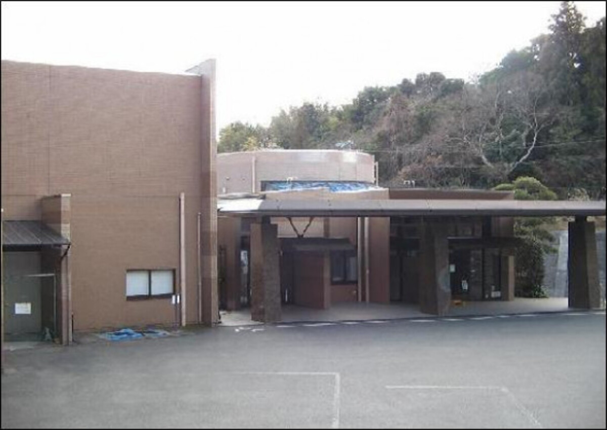 雄踏斎場