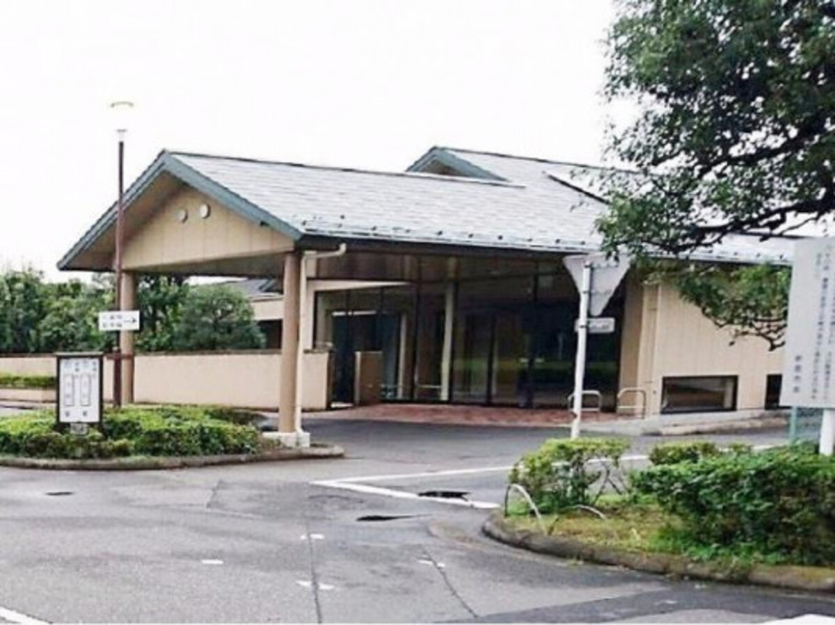 新座市営墓園斎場