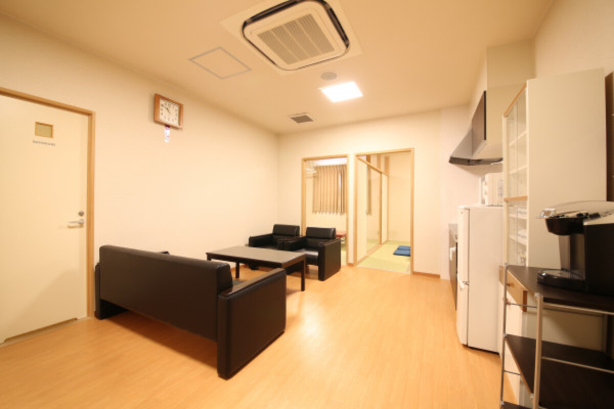 生野ファミリーホール