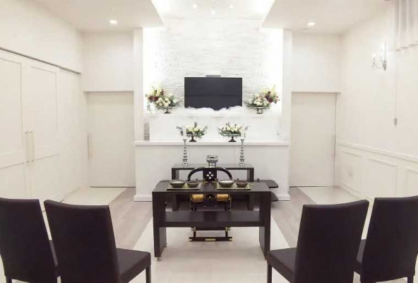 家族葬式場 家族葬の広仏 上安