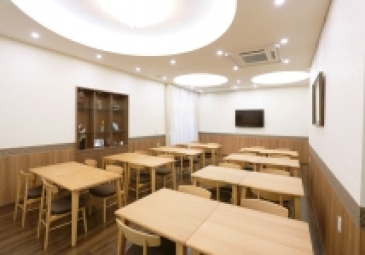 メイプルホール旭