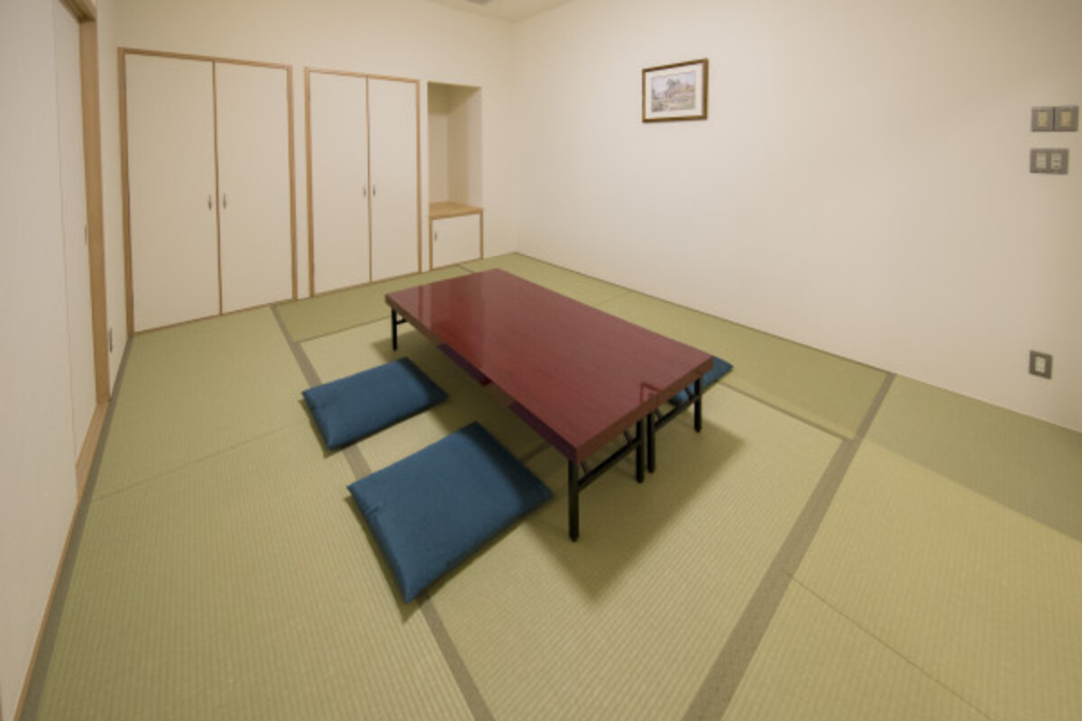 港ファミリーホール