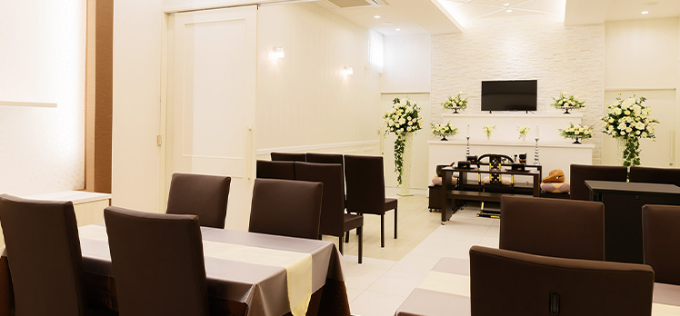 小さな森の家 越谷弥十郎