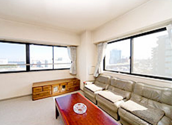 横浜コヤスホール